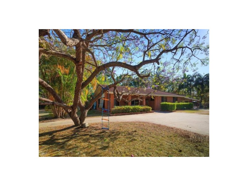 329 Middle Rd, Boronia Heights QLD 4124