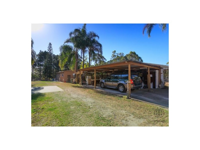 329 Middle Rd, Boronia Heights QLD 4124