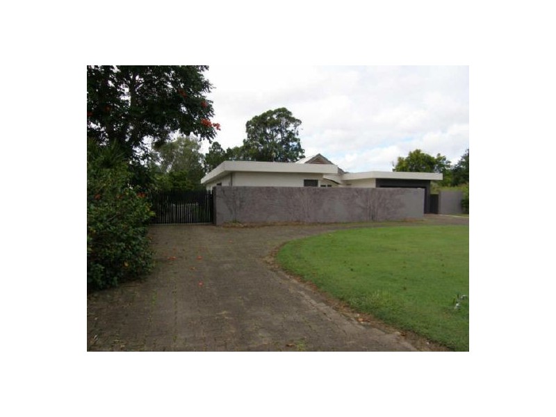 120 Mt Cotton Rd, Capalaba QLD 4157