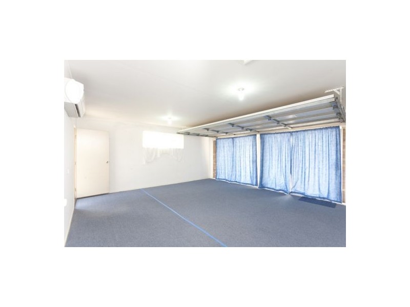 Hillcrest QLD 4118