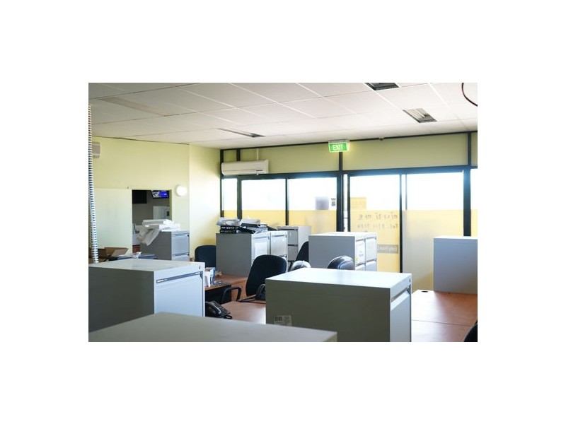 Shop 3/223 Calam Rd, Sunnybank Hills QLD 4109