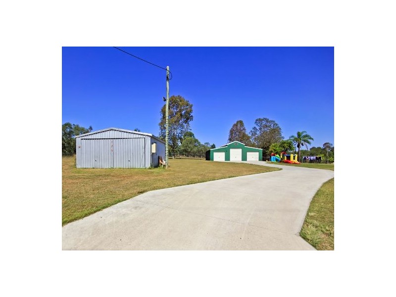 101 Kenny Rd, Chambers Flat QLD 4133