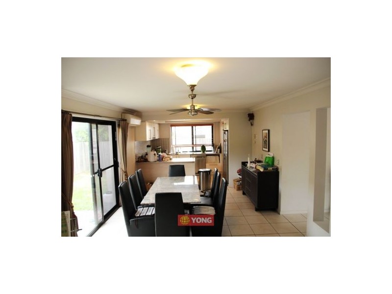 129 Didbrook, Robertson QLD 4109