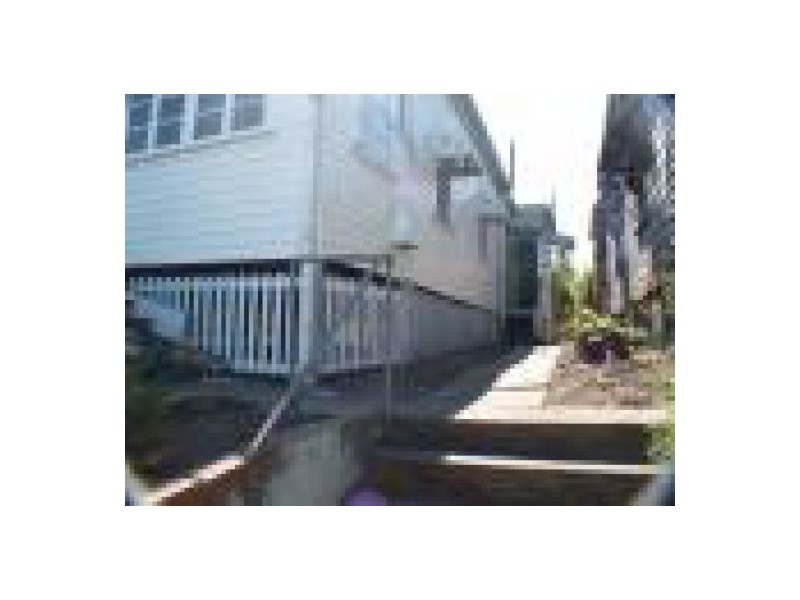 150 Lytton Rd, East Brisbane QLD 4169