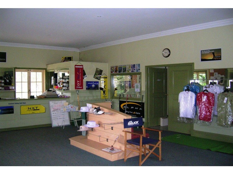 Reiners Rd, Highvale QLD 4520