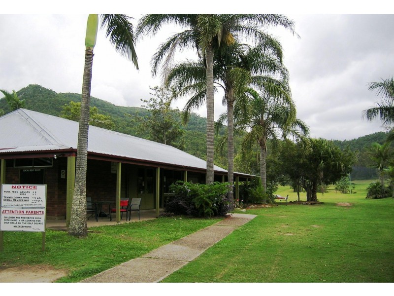 Reiners Rd, Highvale QLD 4520