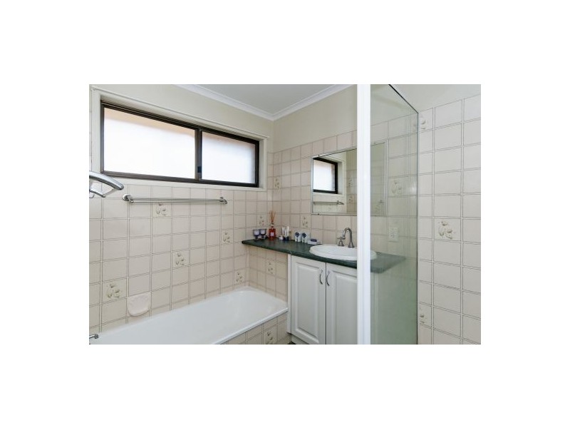 11 Dolomite St, Runcorn QLD 4113