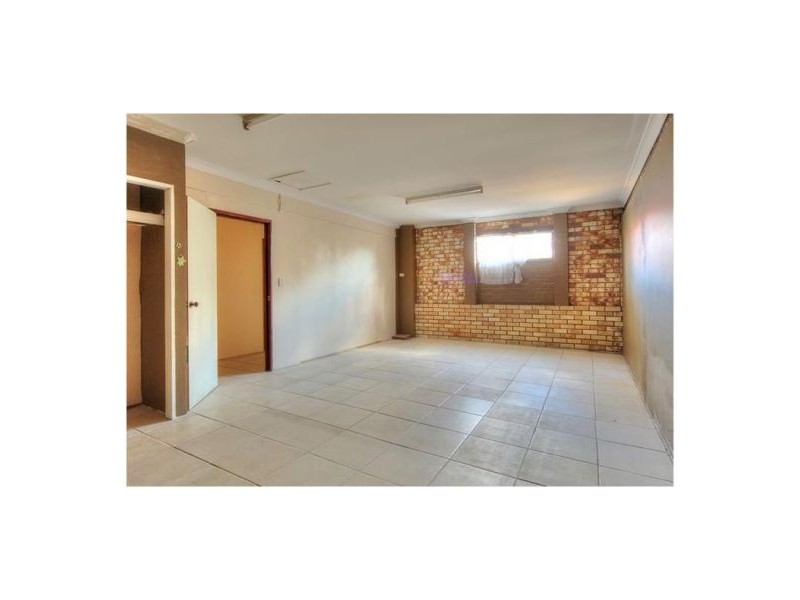 23 Yamal St, Robertson QLD 4109
