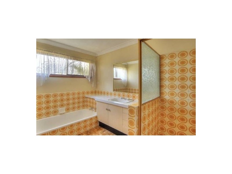 23 Yamal St, Robertson QLD 4109