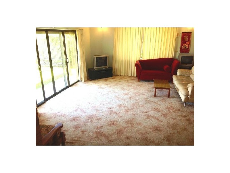 19 Westland  Street, Macgregor QLD 4109