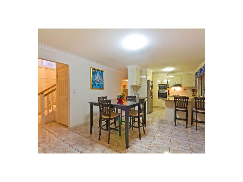 6 Buckinghamia Pl, Stretton QLD 4116