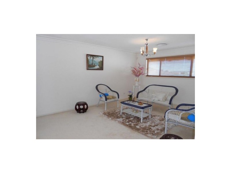 62. Demigre St, Eight Mile Plains QLD 4113