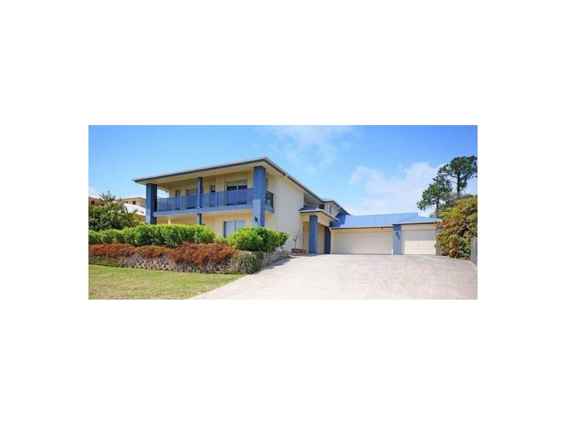 16 Slipstream Rd, Coomera Waters QLD 4209