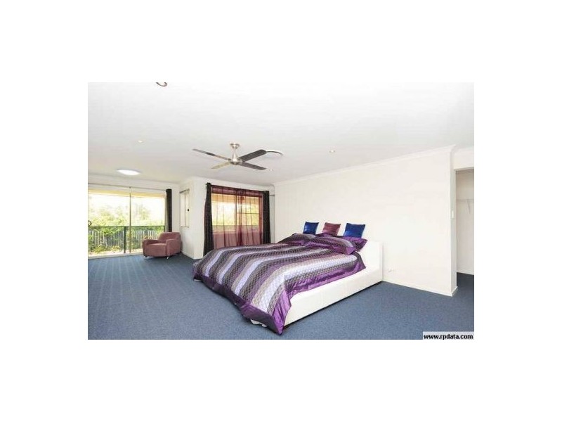 16 Slipstream Rd, Coomera Waters QLD 4209