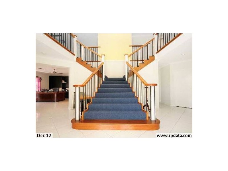 16 Slipstream Rd, Coomera Waters QLD 4209