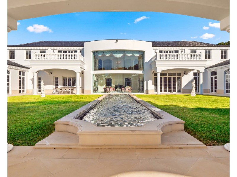 49 Tallebudgera Connection Road | Bellagio La Villa, Tallebudgera QLD 4228