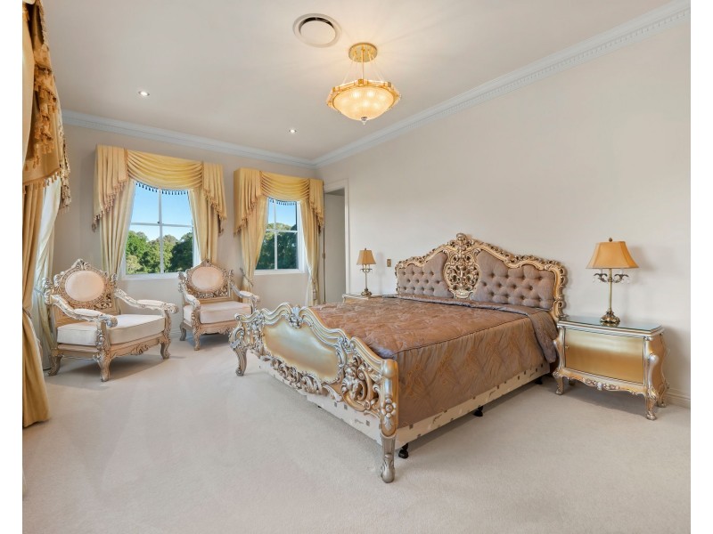 49 Tallebudgera Connection Road | Bellagio La Villa, Tallebudgera QLD 4228