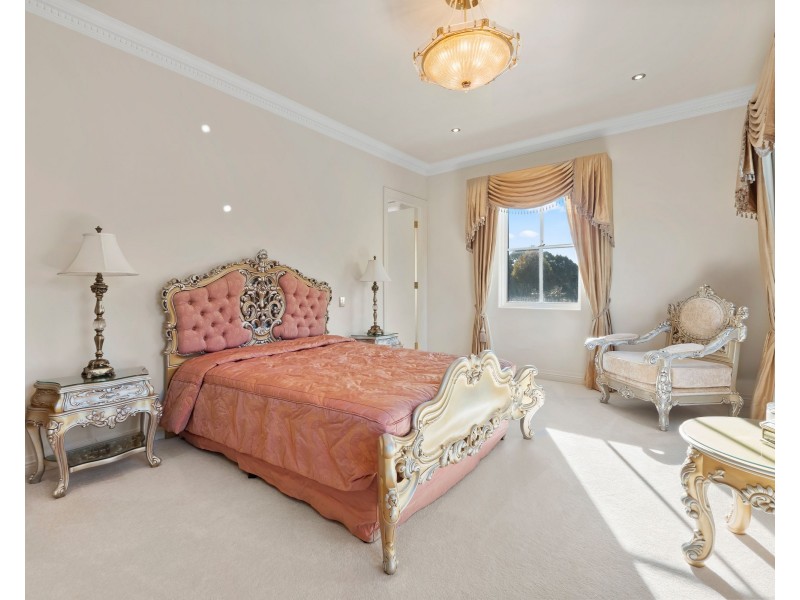 49 Tallebudgera Connection Road | Bellagio La Villa, Tallebudgera QLD 4228