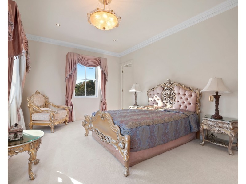 49 Tallebudgera Connection Road | Bellagio La Villa, Tallebudgera QLD 4228