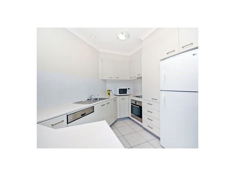 Unit 2/8 Ridge Street, Greenslopes QLD 4120