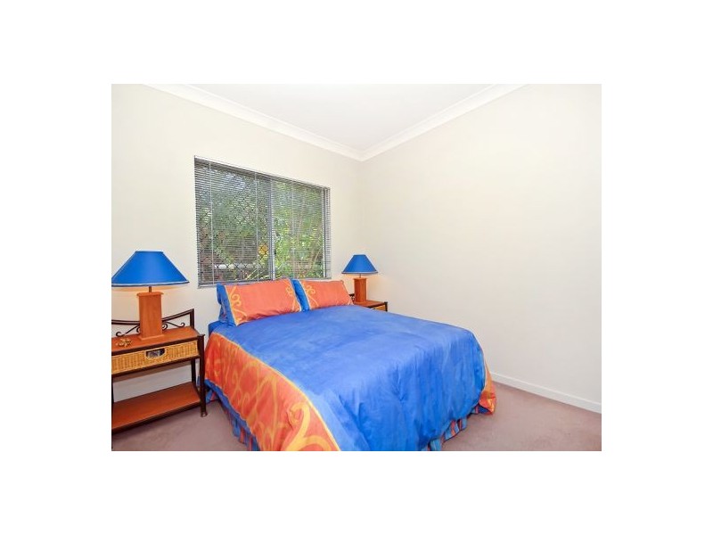 Unit 2/8 Ridge Street, Greenslopes QLD 4120
