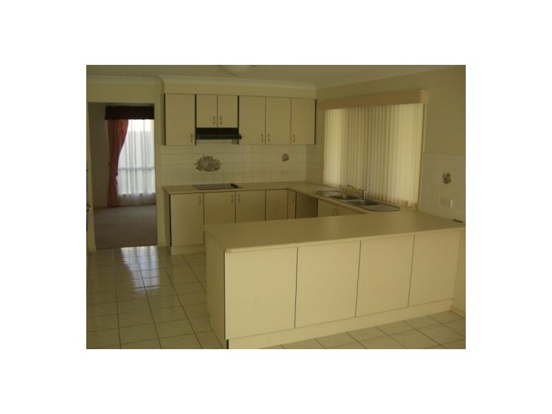 34 Park Ave, Sunnybank Hills QLD 4109