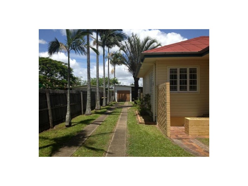 255 Musgrave Rd, Coopers Plains QLD 4108