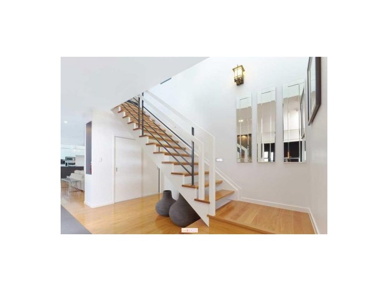 10 Francis Ave, Rochedale QLD 4123