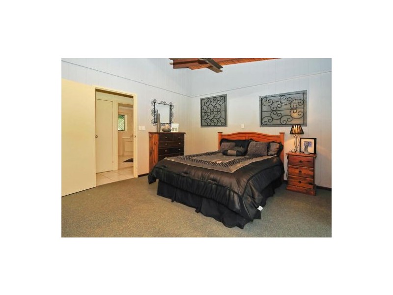 18-30 Sharon Dr, North Maclean QLD 4280