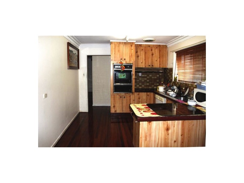 67 Granadilla St, Macgregor QLD 4109