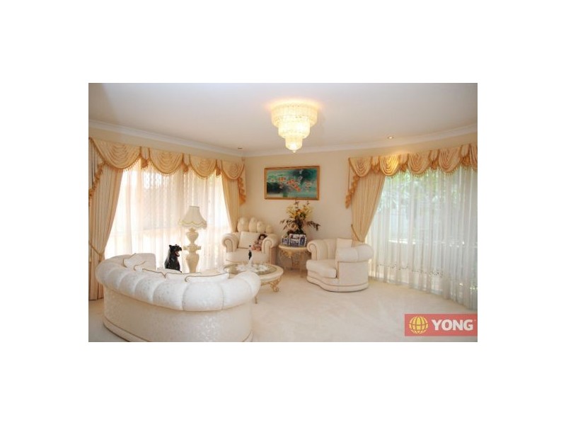 26 Kensington Way, Sunnybank Hills QLD 4109