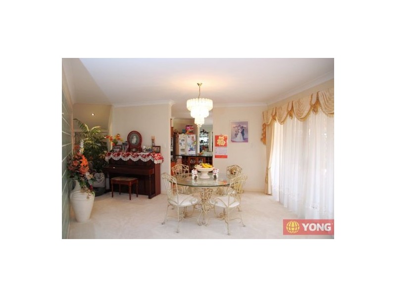 26 Kensington Way, Sunnybank Hills QLD 4109