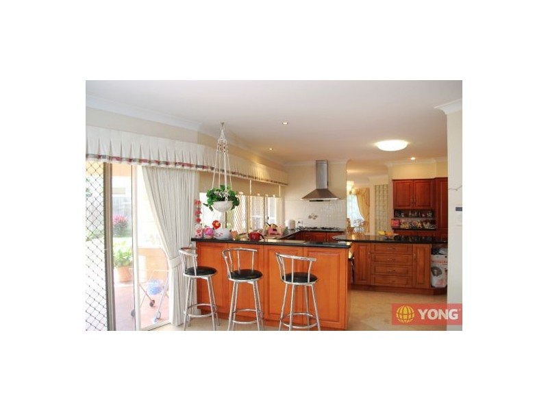 26 Kensington Way, Sunnybank Hills QLD 4109