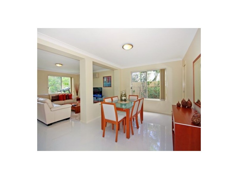 25 The Parkway, Stretton QLD 4116