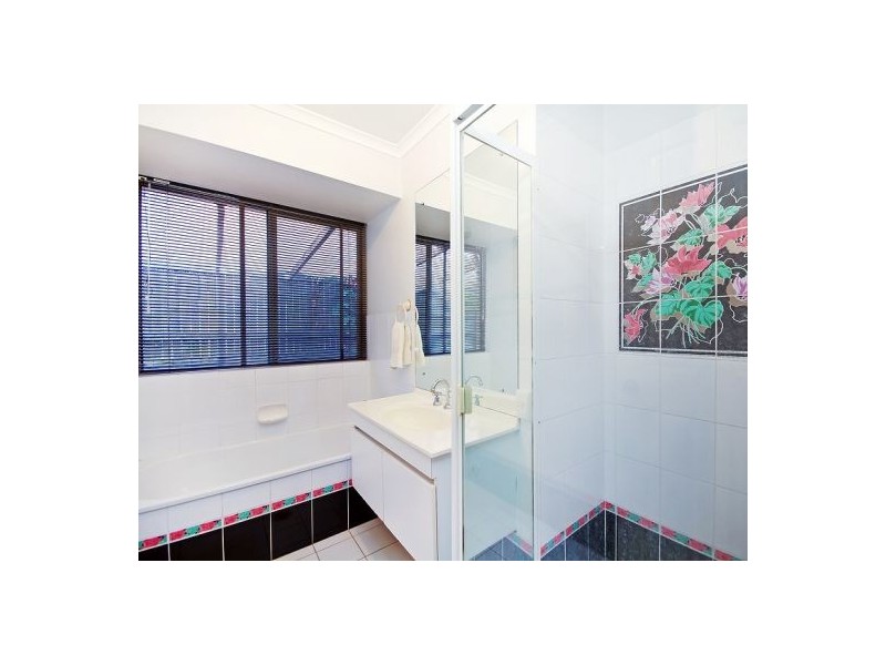 8 Tetratheca Pl, Sunnybank Hills QLD 4109