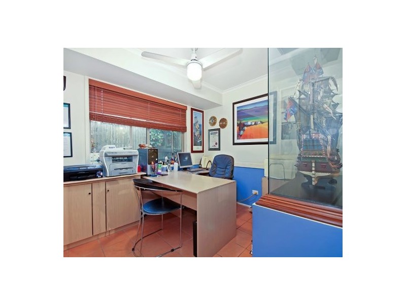 8 Tetratheca Pl, Sunnybank Hills QLD 4109