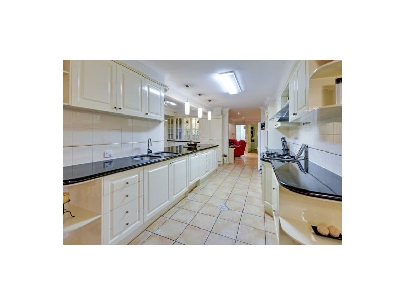 132 Kardella St, Stretton QLD 4116