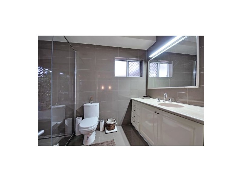 132 Kardella St, Stretton QLD 4116