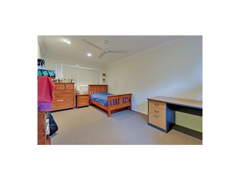 132 Kardella St, Stretton QLD 4116