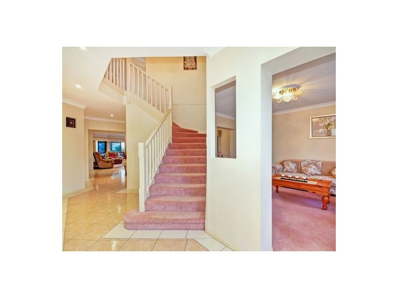 17 Vanderbilt St, Eight Mile Plains QLD 4113