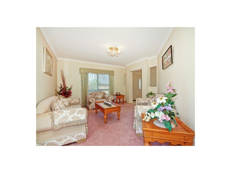 17 Vanderbilt St, Eight Mile Plains QLD 4113