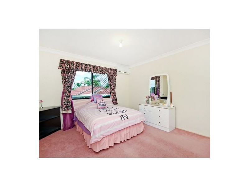 17 Vanderbilt St, Eight Mile Plains QLD 4113