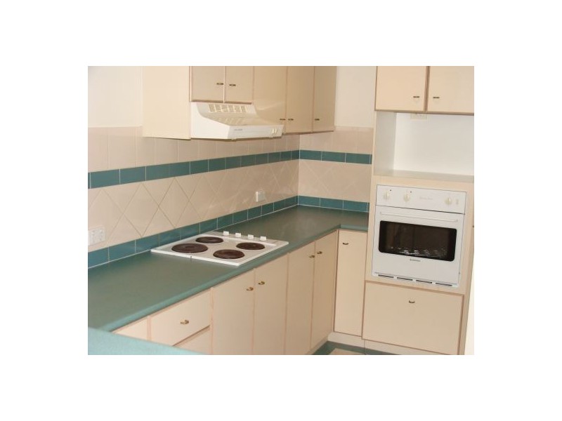 13/18 Discovery Drive, Helensvale QLD 4212