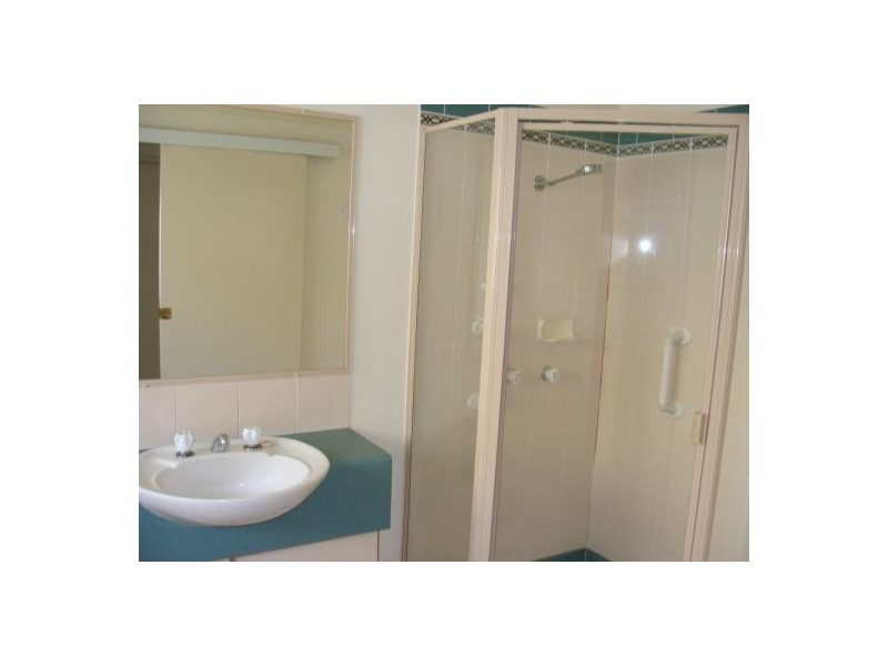 13/18 Discovery Drive, Helensvale QLD 4212