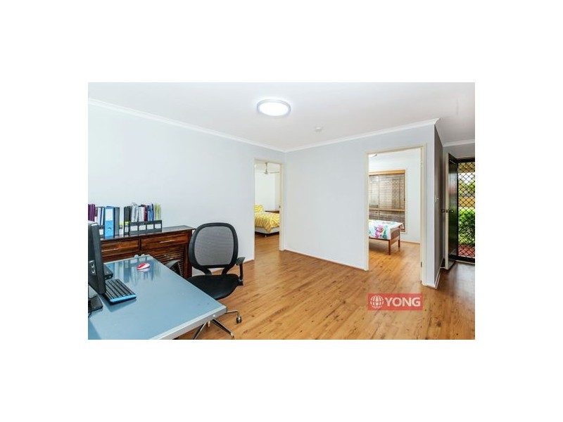 37 Glenfield Street, Parkinson QLD 4115
