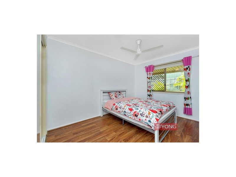 37 Glenfield Street, Parkinson QLD 4115