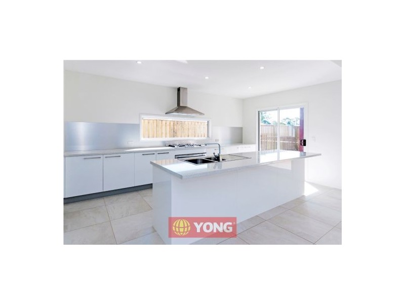 19 Hillcrest St, Rochedale QLD 4123