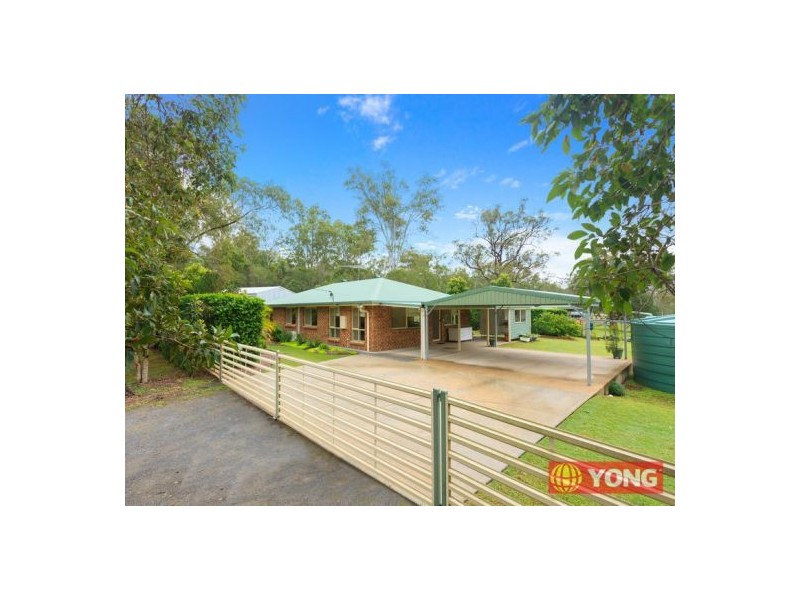 8 Humphries Road, South Maclean QLD 4280