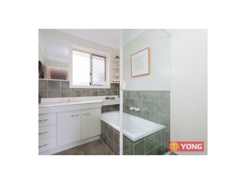 8 Humphries Road, South Maclean QLD 4280