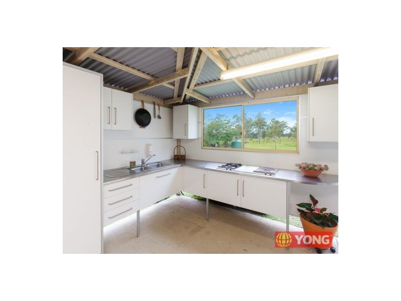 8 Humphries Road, South Maclean QLD 4280